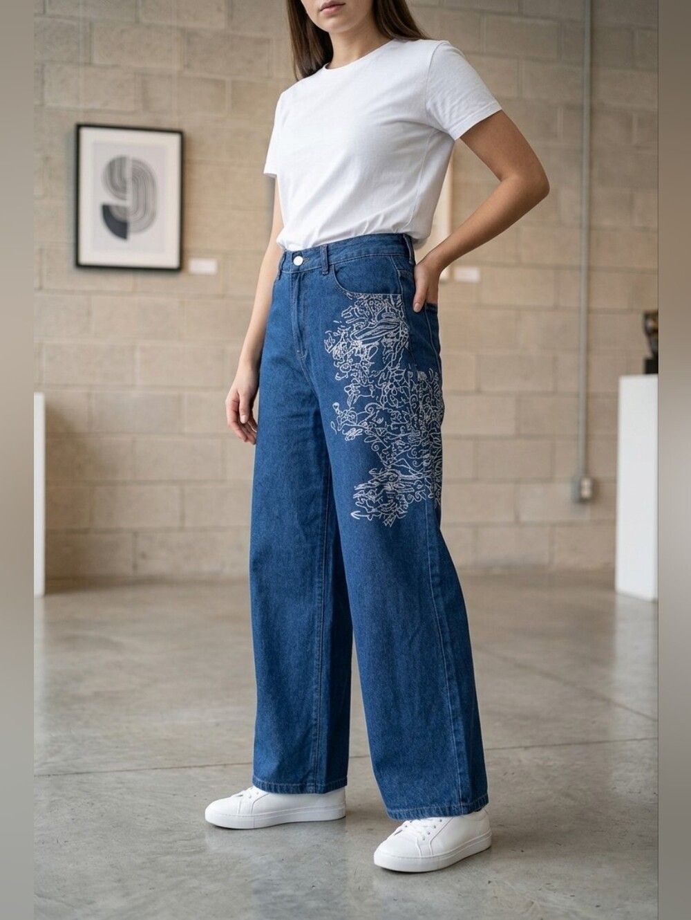 Stunning Wide Leg Graphic Denim Jeans Sz L